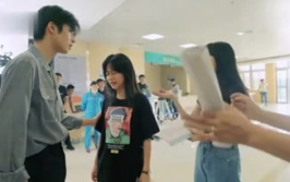 吃瓜娱乐跑操,愉乐谷“吃瓜大作战”亲子游乐活动盛大启幕”